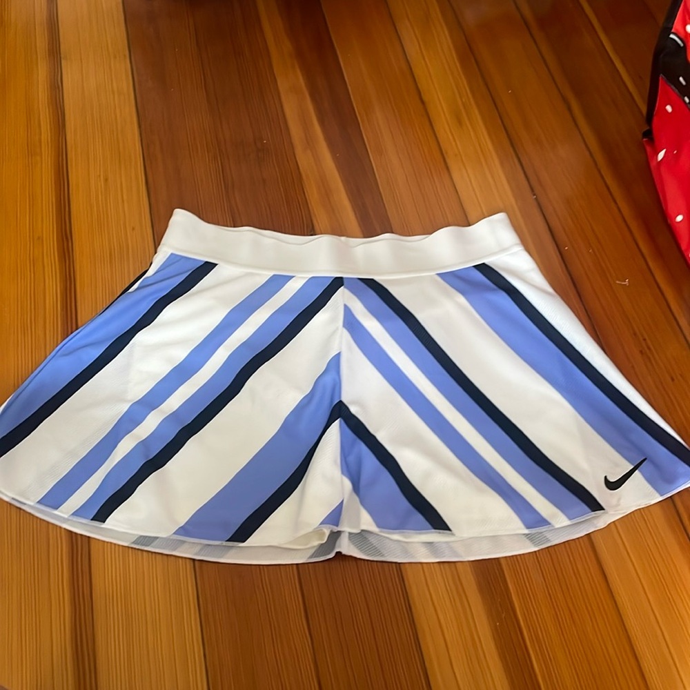 Nike tennis skirt